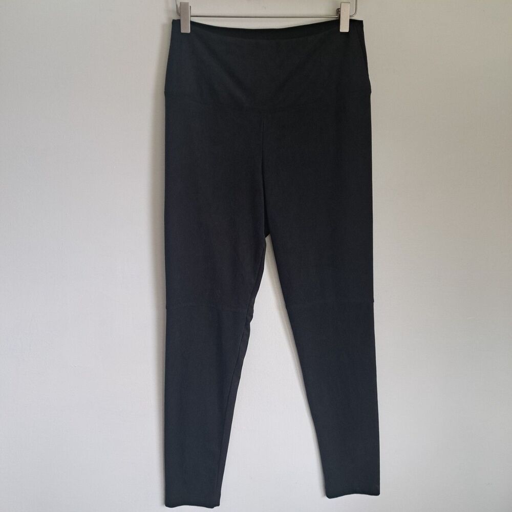 Lysse UltraSuede Leggings Knee Seam Detail Size Medium Black Pants Suede